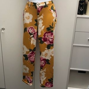Flower Ankle pants (L)